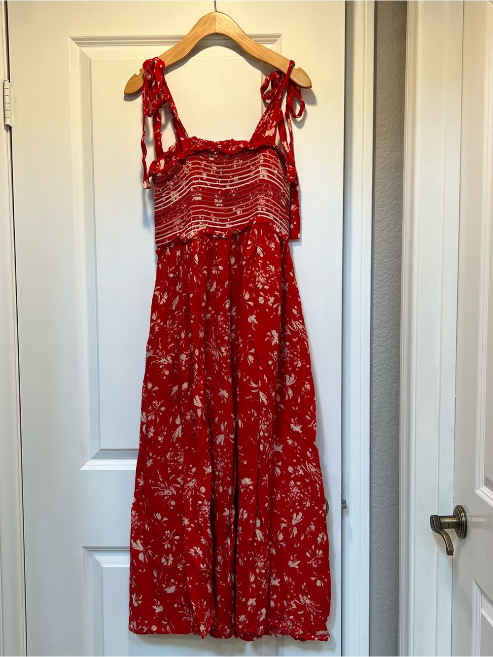 Free People Red Floral Wide Leg Jumpsuit XS Boho Tie Strap Smocked
